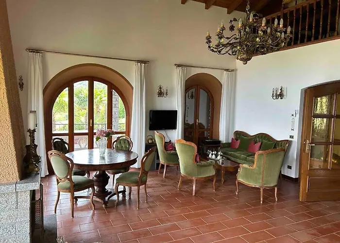 ヴィラ Casa Camelia In Traumlage *