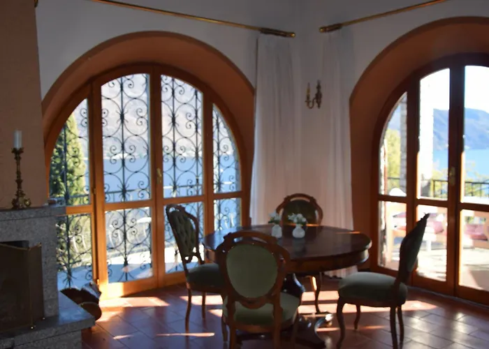 Casa Camelia In Traumlage ヴィラ