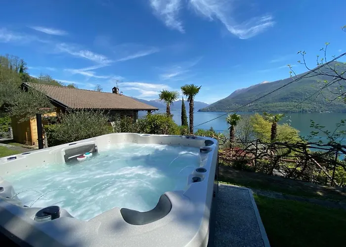 ヴィラ Casa Camelia In Traumlage *